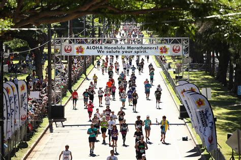 HONOLULU MARATHON DRAWS 26,000 RUNNERS (December 9, 2019)