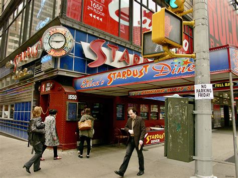 ‘Halloween on Broadway’ at Ellen’s Stardust Diner! - GothamToGo