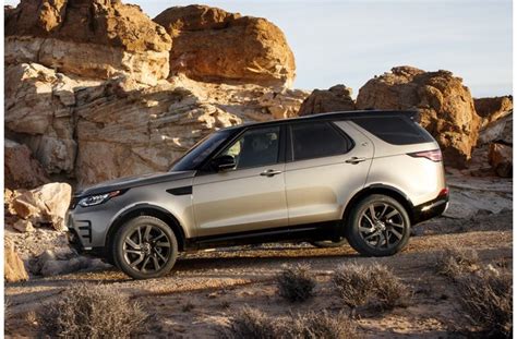 21 SUVs With the Most Cargo Space | U.S. News & World Report