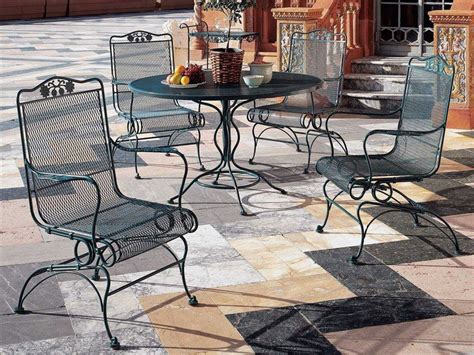 Woodard Briarwood Wrought Iron Dining Set | Wrought iron patio ...