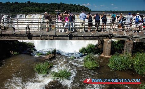 General information about the Iguazú National Park in north of Argentina.