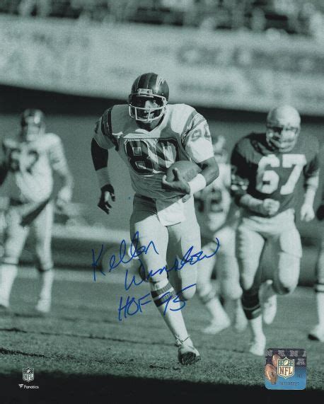 Autographed KELLEN WINSLOW "HOF 95" 8X10 San Diego Chargers Photo - Main Line Autographs