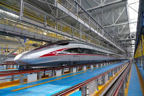 China Introduces Bullet Trains That Can Travel Over 200 MPH in Subzero ...