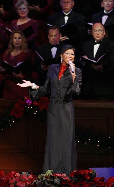 Guest artists of Christmases past: Who has performed with the Tabernacle Choir? - LDS Living