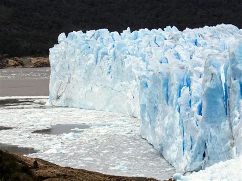 El Calafate Glacier: 25 Photos that Will Make You Want to Visit | Sidewalk Safari | Part-time ...