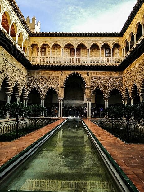 Childhood | History Of Eu - Seville History - 10th - 13th c.