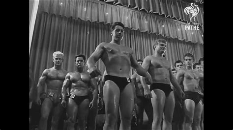 Arnold Schwarzenegger Wins Mr. Universe (1969) - YouTube