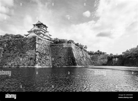 Osaka Castle in Osaka, Japan Stock Photo - Alamy