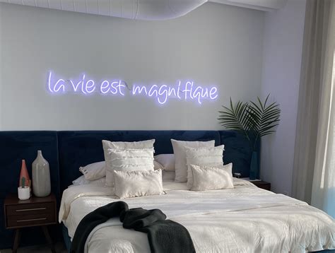 20+ Neon Signs For Bedroom – The Urban Decor