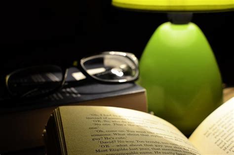 What Is The Best Type Of Light For Reading And How To Decide? - Brightechusa.com