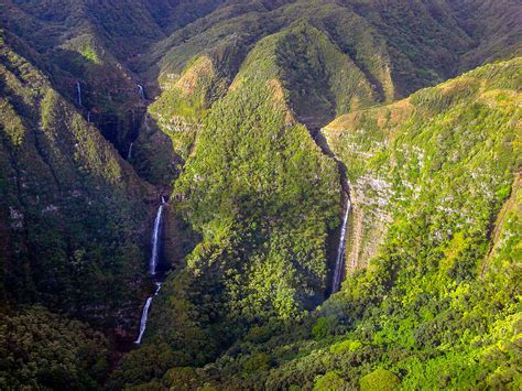 Molokai Hawaii Waterfalls Photograph by Scott McGuire - Fine Art America