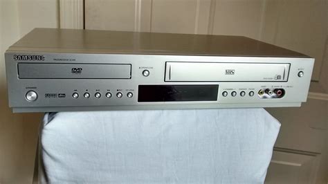 Buy Samsung DVD-V5500 DVD/VCR Video Cassette Recorder Combo, VHS/DVD ...