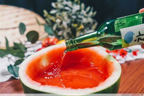 10 Soju Cocktail Recipes You Can Make Under 5 Minutes To Upgrade Your K-Drama Binge Seshs