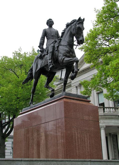 Pennsylvania State Capitol Statues, Harrisburg, Pennsylvania - Travel ...