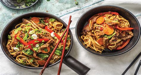 Sweet Chilli Beef Noodles Recipe | HelloFresh