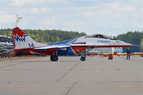 Mikoyan-Gurevich MiG-29UB ’14 blue’ | c/n N50903021028. Oper… | Flickr