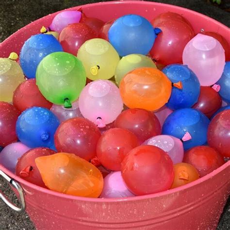 BongBongIdea: 111 Pcs WATER MAGIC BALLOONS FILLED WITHIN 1 MINUTE