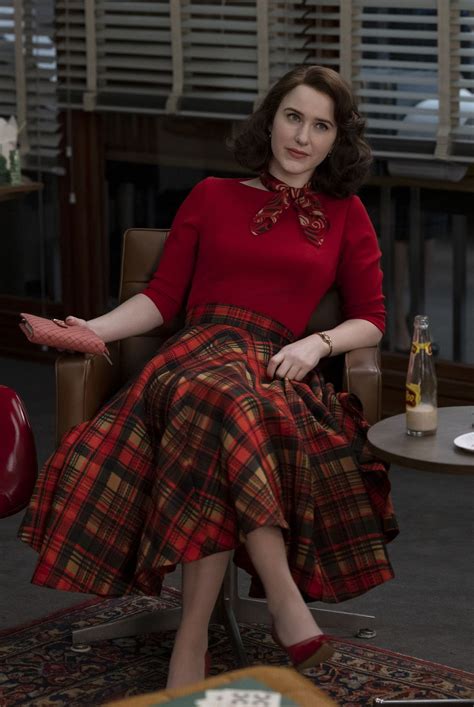 How Midge Maisel Became One of the Best-Dressed Characters on TV | Mrs maisel fashion, 50s ...