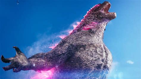 GODZILLA X KONG: THE NEW EMPIRE Director Explains Why Godzilla Got an "Orgasmic" Pink Makeover ...