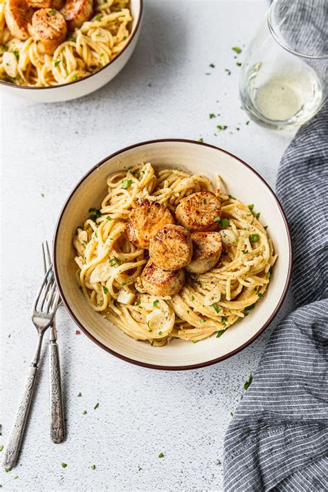 Creamy Garlic Pasta with Pan Seared Scallops | Fork in the Kitchen