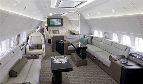 Your own private 737-700. Boeing business jet interior. | プライベート飛行機, 豪華 ...