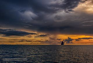 Sunset with rain at Andaman sea | 5.000 my photos in High Re… | Flickr