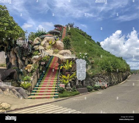 Chocolate hills, bohol Stock Photo - Alamy