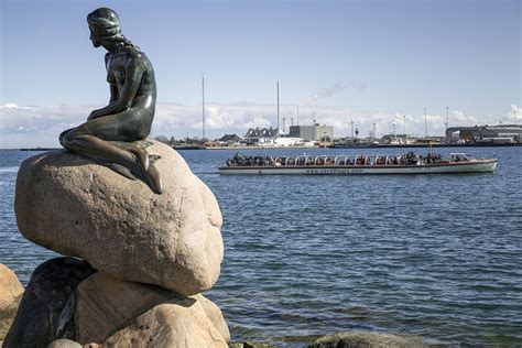 Top 10 Surprising Facts about the Little Mermaid in Copenhagen ...