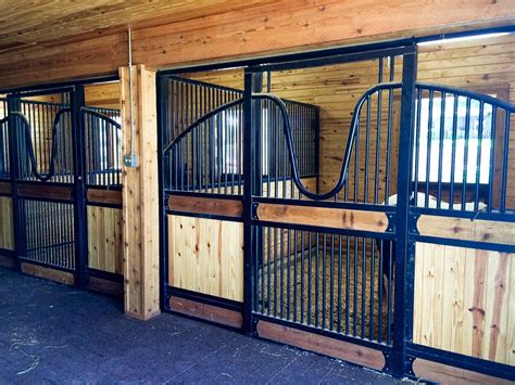 Sliding & Hinged Doors For Horse Stalls - Rockin J Equine