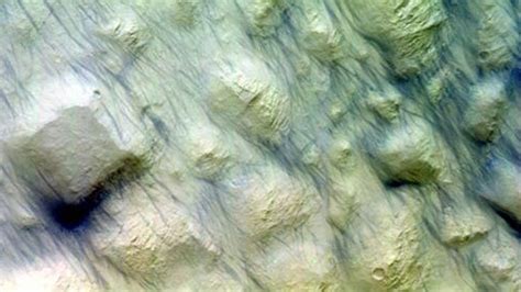 Mars dust devils leave their mark on the landscape - CNET