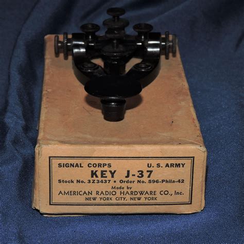 Telegraph Key J-37 (NOS) – AeroAntique