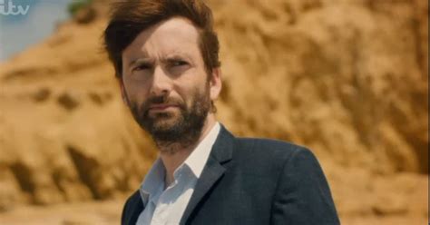 PHOTOS: Extra Large Screen Caps Of David Tennant In Broadchurch S2 E1