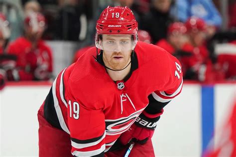 Carolina Hurricanes: Just how much is Dougie Hamilton going to cost?