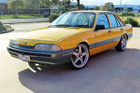 1988 Holden Commodore VL Turbo GENUINE Ex Interceptor- 5 Speed,178,618 ...