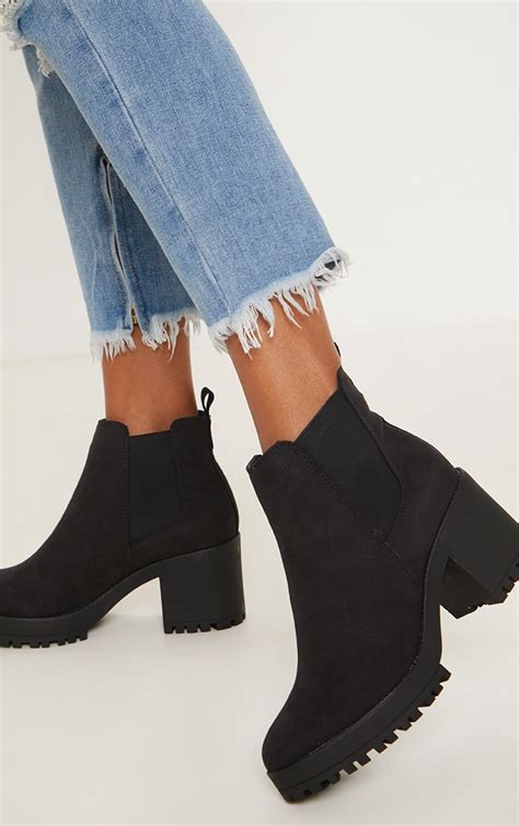 Black Chunky Chelsea Boot | Shoes | PrettyLittleThing