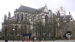 File:Nantes Cathedral exterior, northeast side.JPG - Wikimedia Commons