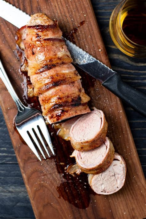 Bacon-Wrapped Pork Tenderloin Recipe - Kitchen Swagger