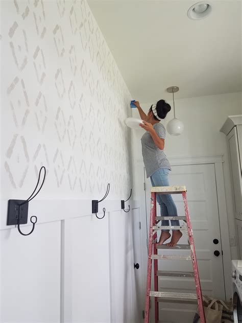 DIY Sponge Wall - Carcaba Road - Jess Davis