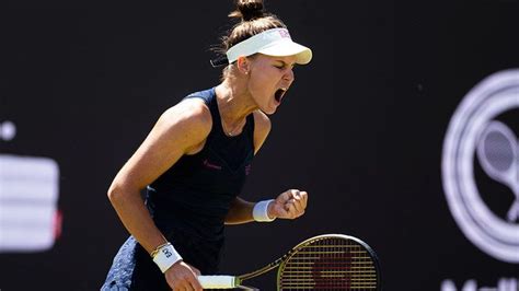 Kudermetova is located after Kasatkina in the WTA rankings | Veronika ...