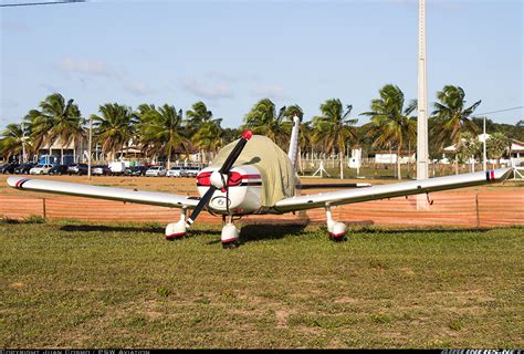 Piper PA-28-... Cherokee - Untitled | Aviation Photo #5684165 | Airliners.net