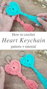 Crochet Heart Keychain Pattern And Tutorial - CrochetBeja