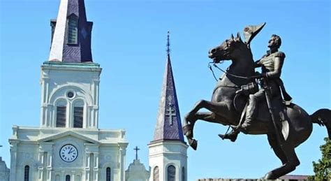 New Orleans' Oldest Cemetery & French Quarter Combo Walking Tour - TripShock!