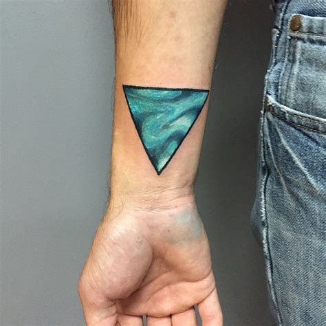 42 Mysterious Bermuda Triangle Tattoos – Body Art Guru