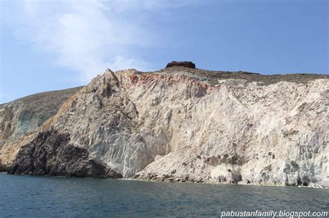 Family Travelogue: White Beach/ White Rocks, Santorini Islands, Greece/ Photo blog 2