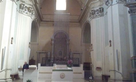 How to Visit Eucharistic Miracle of Lanciano – Heaven-Bound Pilgrim