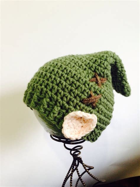 Elf Crochet Hat Pattern - Adorable Free Crochet Elf Hat Pattern With ...