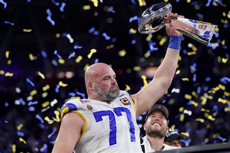 Super Bowl 2022: Rams' Andrew Whitworth finally gets elusive ring