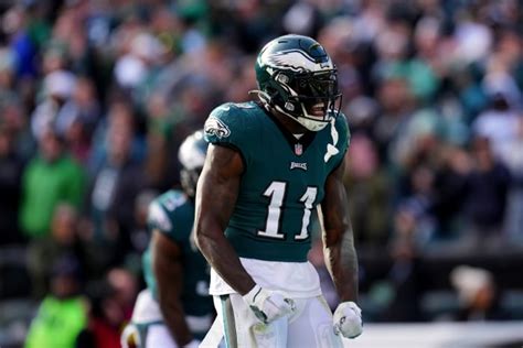 Eagles Star Won't Commit To Playing For Philadelphia In 2024 - The Spun