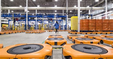 Amazon Announces Robotics Warehouse Near Edmonton