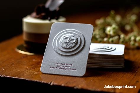 Stunning 3D embossed business cards